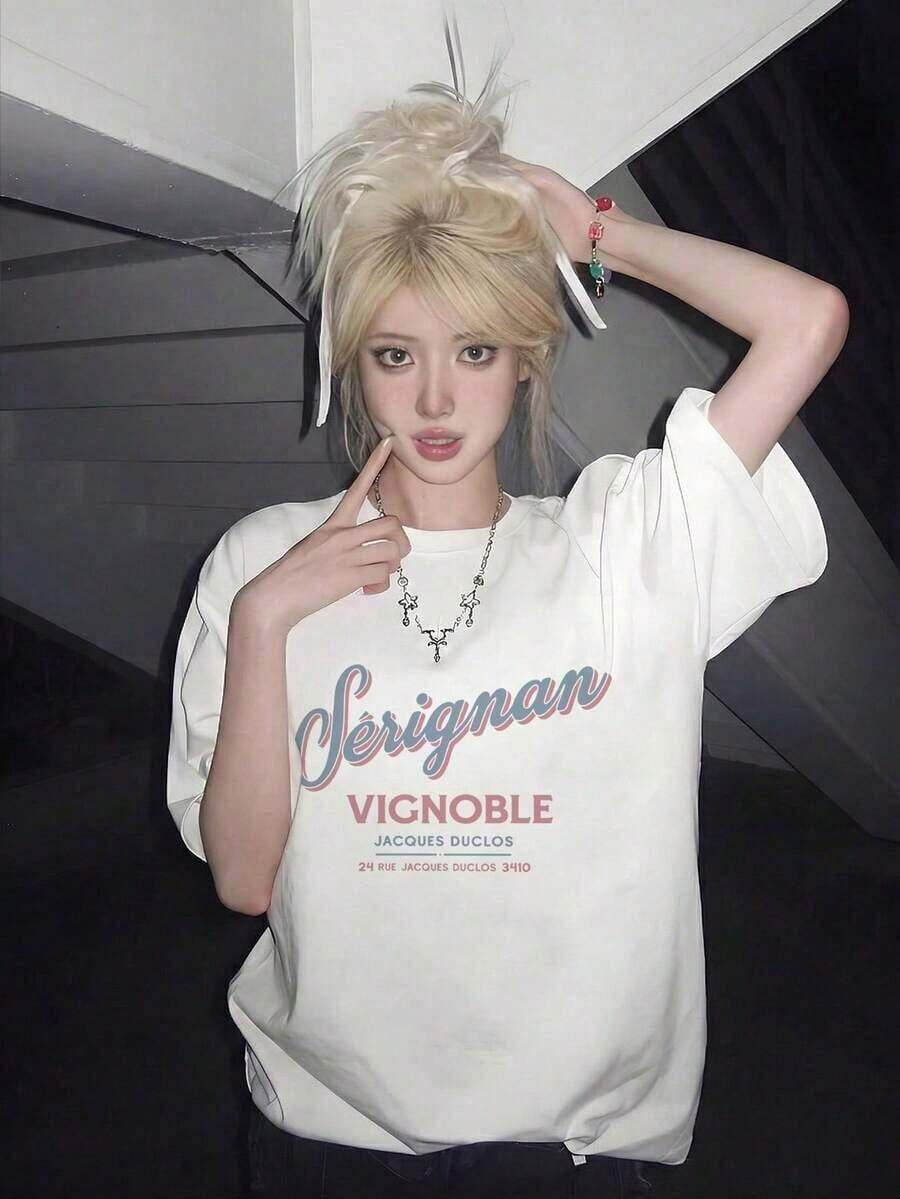 Camiseta de manga corta para mujer, cuello redondo, corte holgado, estampado de letras y dibujos animados, estilo japonés, primavera/verano, blanca. Adecuada como regalo. playera de mujer. blusas >elegante. boho chic. - Blanco - Ver 1