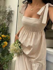 Vestido largo con correa de espagueti de cintura alta, escote cuadrado, sin mangas y espalda descubierta con cordón, a rayas azules, de estilo sexy y de vacaciones, para primavera/verano - Caqui - Ver 3