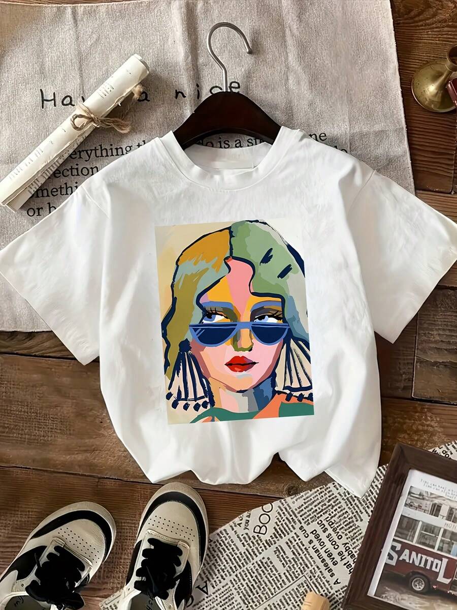 Camiseta Casual para Mujer con Diseño Abstracto de Retrato y Gafas Elegantes, Manga Corta, Cuello Redondo, Tela Blanca Suave, Perfecta para la Moda de Primavera y Verano, Camiseta para Uso Diario| Diseño de Colores Vibrantes| Glossy Textur Y2k Camiseta Camisa De Y2k Camiseta Camisa De - Negro - Ver 1