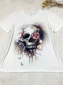 Women's Casual T-Shirt With Skull And Flower Print - Dark Gothic Halloween Design, Round Neck, Short Sleeve, Medium Elasticity Fabric, Suitable For Daily Wear, All Seasons, Machine Washable - White - View 2