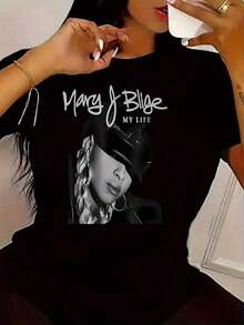 Fun Crew Neck T-Shirt For Men And Women In Plus Sizes, Mary J. Model For Women. Tribute T-Shirt To Blige's 'MY LIFE' Album - Printed With The Iconic Signature Logo And Song Lyrics, Iconic Portrait Of The Queen Of Hip-Hop, Breathable Short Sleeves With Crew Neck, For Concerts And Casual Wear, Iconic Album Cover Design (Machine Washable) - 灰色 - 查看 4