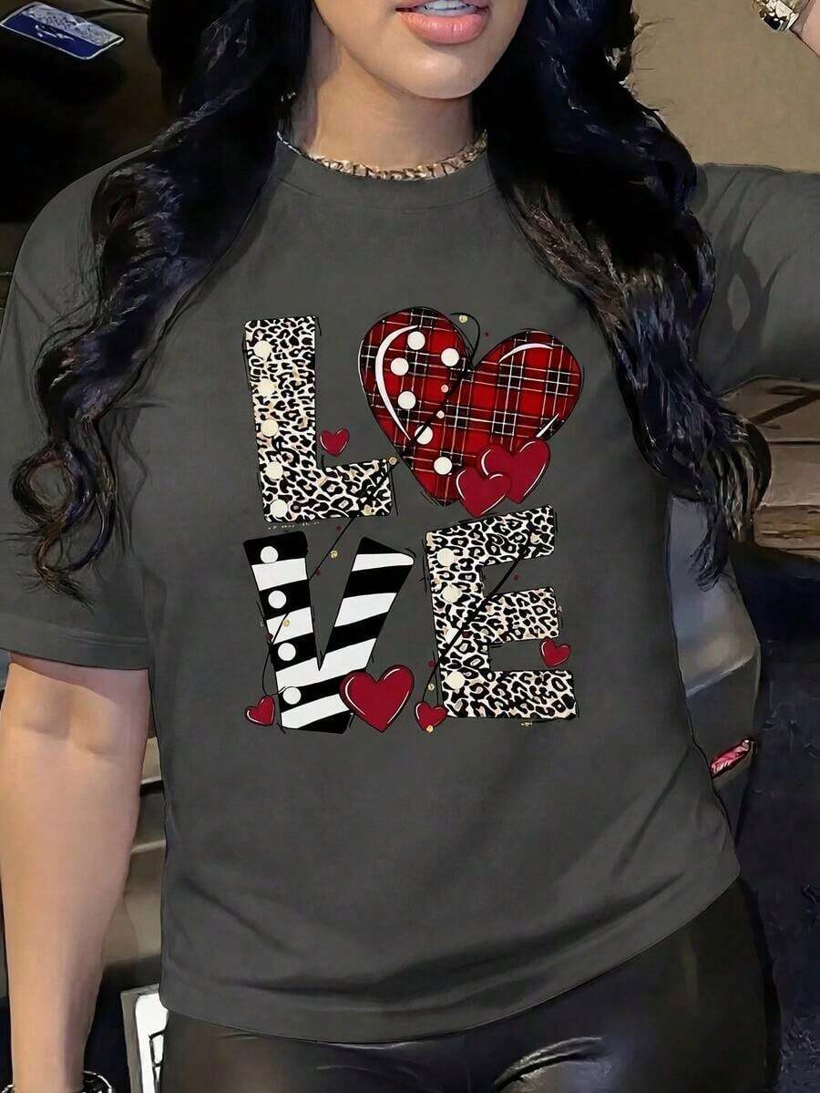 Camiseta de manga corta para mujer con estampado gráfico LOVE, cuello redondo, hombros caídos y diseños de leopardo y cuadros. - Gris Oscuro - Ver 1