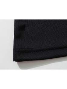 Camiseta Deportiva Casual de Manga Corta para Hombre con Estampados 2D Modernos - Negro - Ver 2