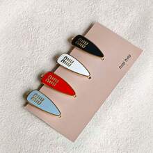 Alloy Hair Clip With English Letters, Drop Clip, Personalized Bangs Clip, Side Fringe Clip, Hair Accessory In Ins Style - Black - View 1