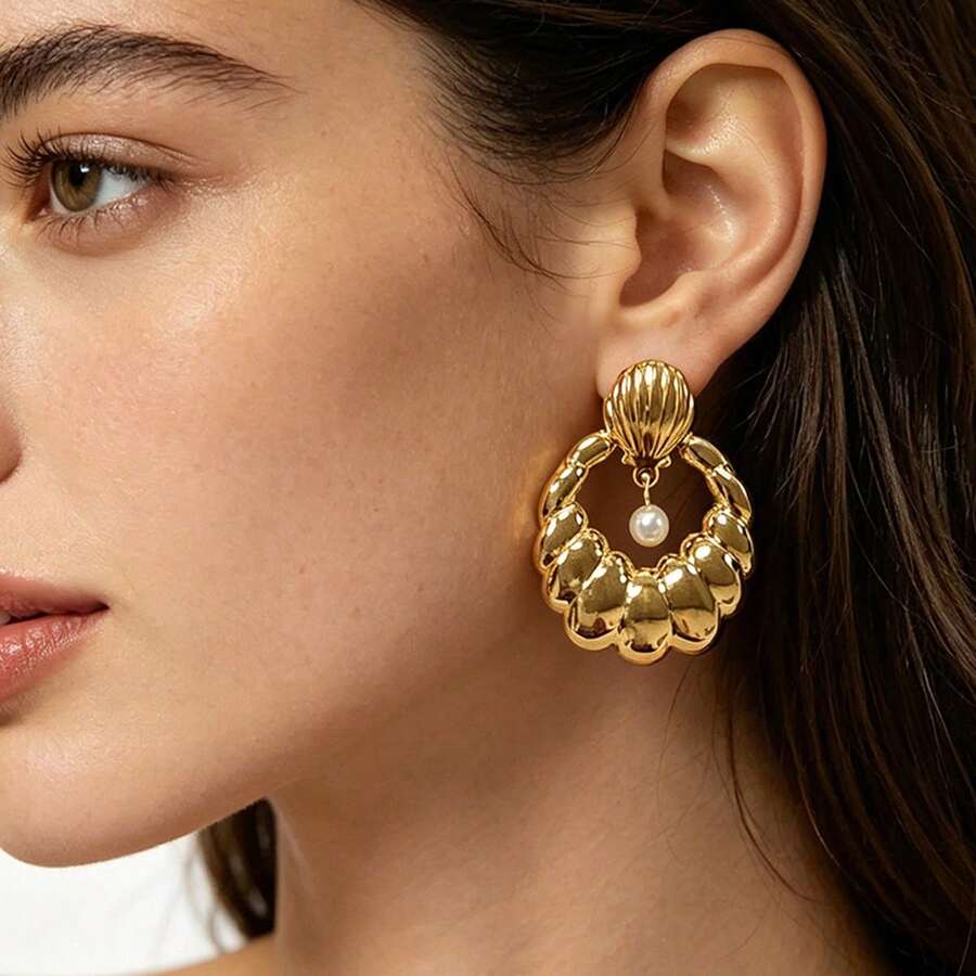 1 đôi bông tai mặt dây chuyền hình vỏ sò bằng thép không gỉ thanh lịch, đính ngọc trai giả, thích hợp để đeo hàng ngày. - Vàng - Xem 1