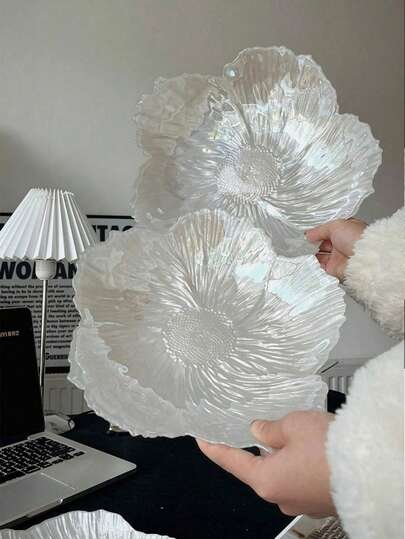 1pc Highly Attractive Ins Style Glass Beaded Plate, Faux Pearl White Flower Shaped Fruit Plate Christmas Gift