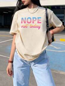 Women's Clothing. Short-Sleeved T-Shirt With A Round Neck, Casual Style, Loose Fit, With A Simple Slogan Print, New Summer Collection For Women,  Everyday Top, Suitable For Daily Wear And Vacations. Women's T-Shirt. Black - 杏色2 - 查看 3