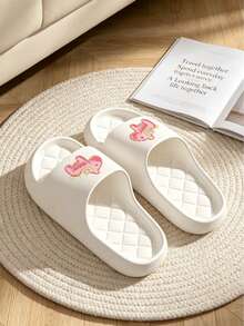 Sandal Rumah Minimalis Hitam Desain Sisik Ikan Baru, Nyaman, Lembut, Modis, Serbaguna, Bahan EVA Ringan, Sandal Selop Kamar Mandi untuk Pria (Silakan Pilih Ukuran yang Sesuai dengan Panjang Kaki Anda) - Putih - View 5