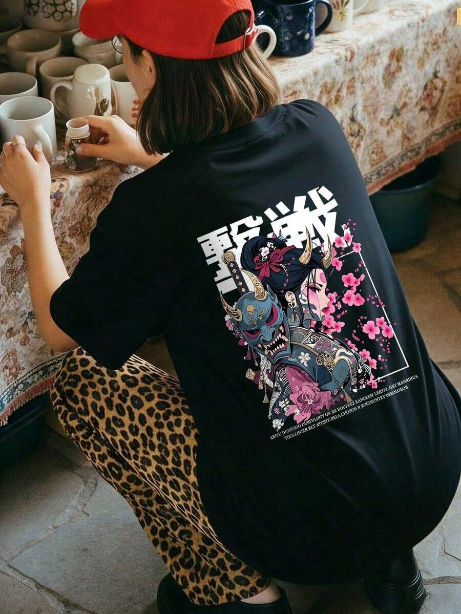 Women's Vintage Japanese "Oni Girl" Style T-Shirt, Standard Size With Sakura Print, Comfortable Short Sleeve T-Shirt, Unique Round Neck, Anime Inspired Urban Style Summer Casual Clothing, Black. - 黑色 - 查看 1