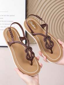 Fashionable Women's Beach Flip Flops, Comfortable Breathable Sandals - Brown - View 1