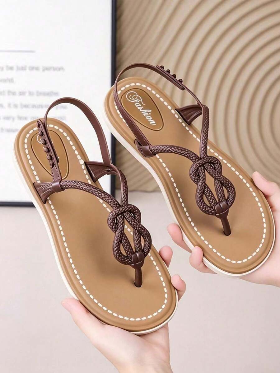 Fashionable Women's Beach Flip Flops, Comfortable Breathable Sandals - Brown - View 1