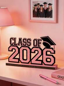 Décoration de remise des diplômes de la classe de 2026 en rose : Décoration de bureau en bois "Classe de 2026" brillante en rose, convient pour toutes les fêtes de remise des diplômes, la décoration de la maison, les anniversaires et les fêtes à thème - multicolore - Voir 2