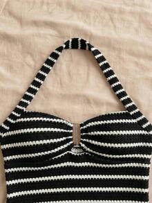 Conjunto Casual de 2 Piezas para Mujer: Top Halter a Rayas y Shorts para Vacaciones - Blanco y Negro - Ver 4