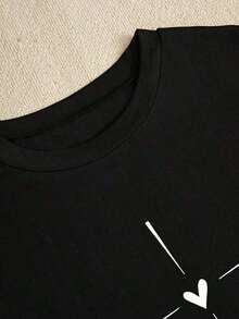 1 pieza de camiseta casual de manga corta con estampado de corazón, camisetas gráficas para mujer, 180g 100% algodón, los diseños están completamente impresos. Unisexo. - Negro - Ver 4