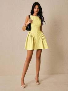 Vestido mini sin mangas con diseño de botones y volantes en el bajo, de unicolor para mujer - Amarillo - Ver 5