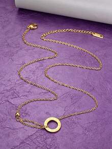 MONALLY Collar con colgante de anillo de acero inoxidable chapado en oro de 18K con números romanos, collar gargantilla multicapa ajustable, joyería minimalista impermeable para mujeres, adecuado para regalos de dama de honor/fiesta de boda - collar colgante - Ver 3