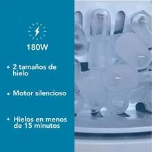 Máquina compacta para fabricar hielo con diseño moderno en acero inoxidable, tapa transparente y panel de control intuitivo; produce cubos de manera rápida para bebidas, reuniones o uso diario en cocina, oficina o eventos. Incluye pala para servir, depósito amplio y sistema de enfriamiento eficiente que mantiene el rendimiento constante. Ideal para quienes buscan practicidad, estilo y hielo disponible en pocos minutos. - Tipo de Enchufe A USA (110-127V) - Ver 4