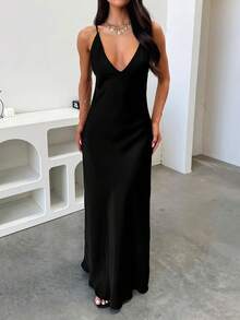 Đầm Look Polly màu đen satin cổ chữ V sâu, dây mảnh, ôm sát cơ thể, kiểu đuôi cá, đầm dạ hội gợi cảm, thanh lịch. - màu đen - Xem 7