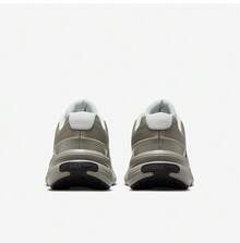 耐克（NIKE）Uplift SC 男士经典耐穿跑步鞋 IB2765-007 - 灰粽 - 查看 6