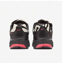 耐克（NIKE）男士 P-6000 时尚舒适减震轻便透气跑步鞋 II1203-001 - 黑與白 - 查看 3