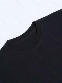 Camiseta de Viernes Rojo, Un Homenaje a Cada Militar, Usamos Camisetas Rojas los Viernes, Un Regalo con Temática Militar (Ideal para Esposa/Madre/Padre/Novia), Camiseta Estampada para Celebraciones Festivas, 100% Algodón Puro, Un Gran Regalo para Amigos y Familiares, Adecuada para Todas las Temporadas - Negro - Ver 3