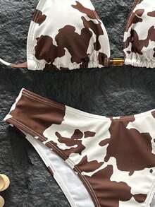 Conjunto de bikini de 2 piezas con tirantes finos, cuello halter, base negra, lunares blancos y estampado aleatorio dulce y lindo con corte alto en los laterales para mujer, primavera/verano 2026 - Multicolor - Ver 6