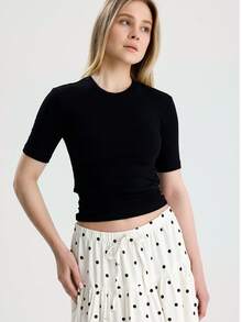 Women's Solid Color Round Neck Casual Versatile Daily Wear Top - Black - View 3