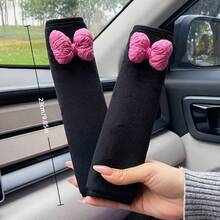 2 piezas Almohadillas para el hombro del cinturón de del coche, diseño de lazo lindo, cubierta protectora del cinturón de - Funda para la almohadilla del cinturón de - Ver 2