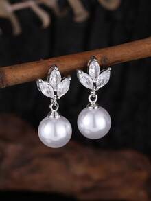 1 Đôi bông tai ngọc trai giả hình lá và cụm hoa đính đá Zirconia sang trọng, thích hợp làm quà tặng trong đám cưới. - Lá ba cánh - Xem 4