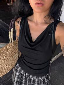 Blusa sin mangas de mujer EARO, de tela elástica negra de longitud regular, con cuello drapeado, de moda versátil y elegante para el verano - Negro - Ver 1