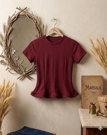 Women's Short-Sleeved T-Shirt With A Round Neck And Flared Hem, Made From Highly Stretchy Fabric. - 紅木色 - 查看 4