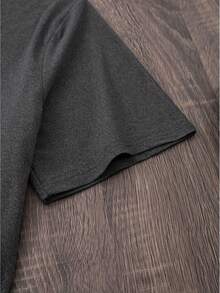 Camiseta manga corta cuello redondo 100% algodón, estampado trendy, tejido ligero y ventilado, estilo moda casual, apta para vida diaria, salidas informales y citas en primavera, - Gris Oscuro - Ver 3