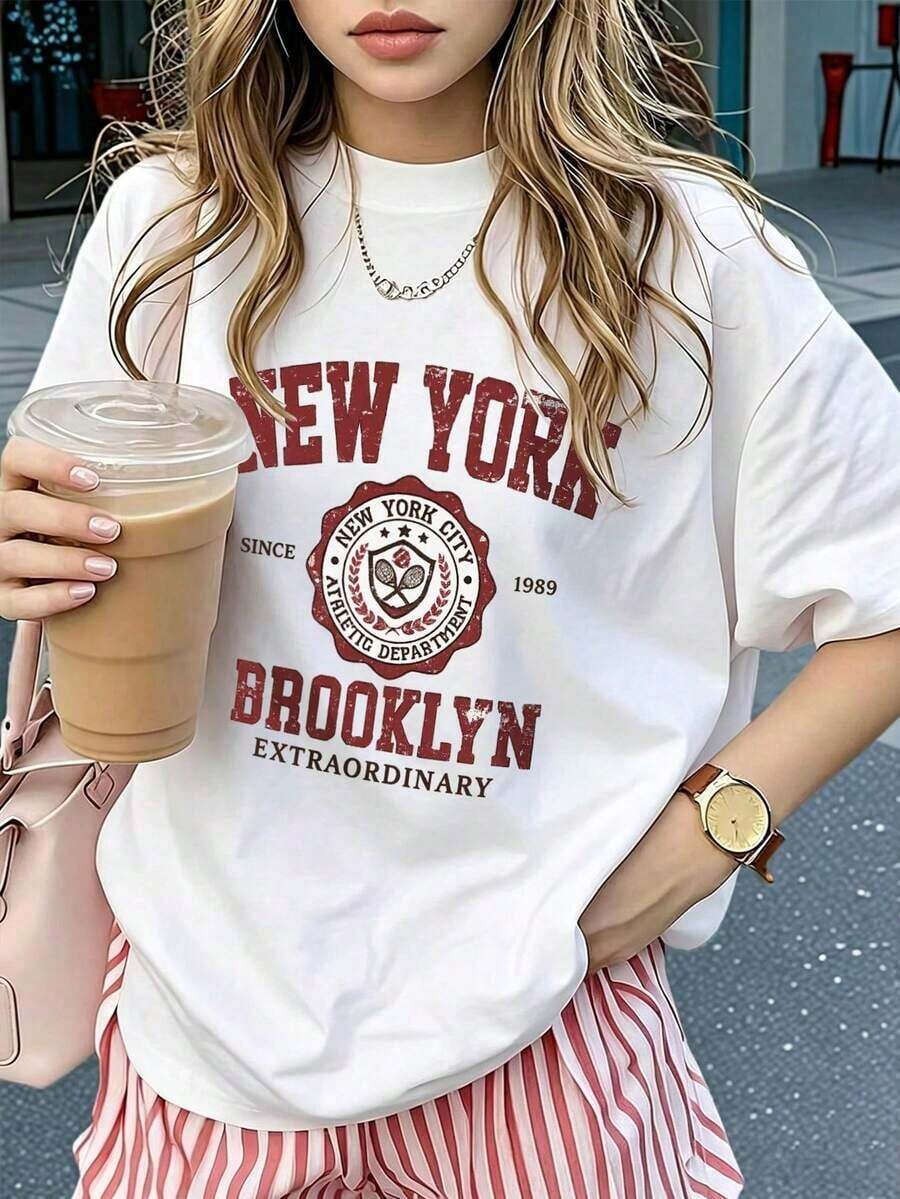 Camiseta de manga corta para mujer de corte holgado con cuello redondo y estampado de eslogan, nueva y casual para el verano, ropa de moda diaria y de vacaciones, adecuada para el día a día y las vacaciones. - Blanco - Ver 1