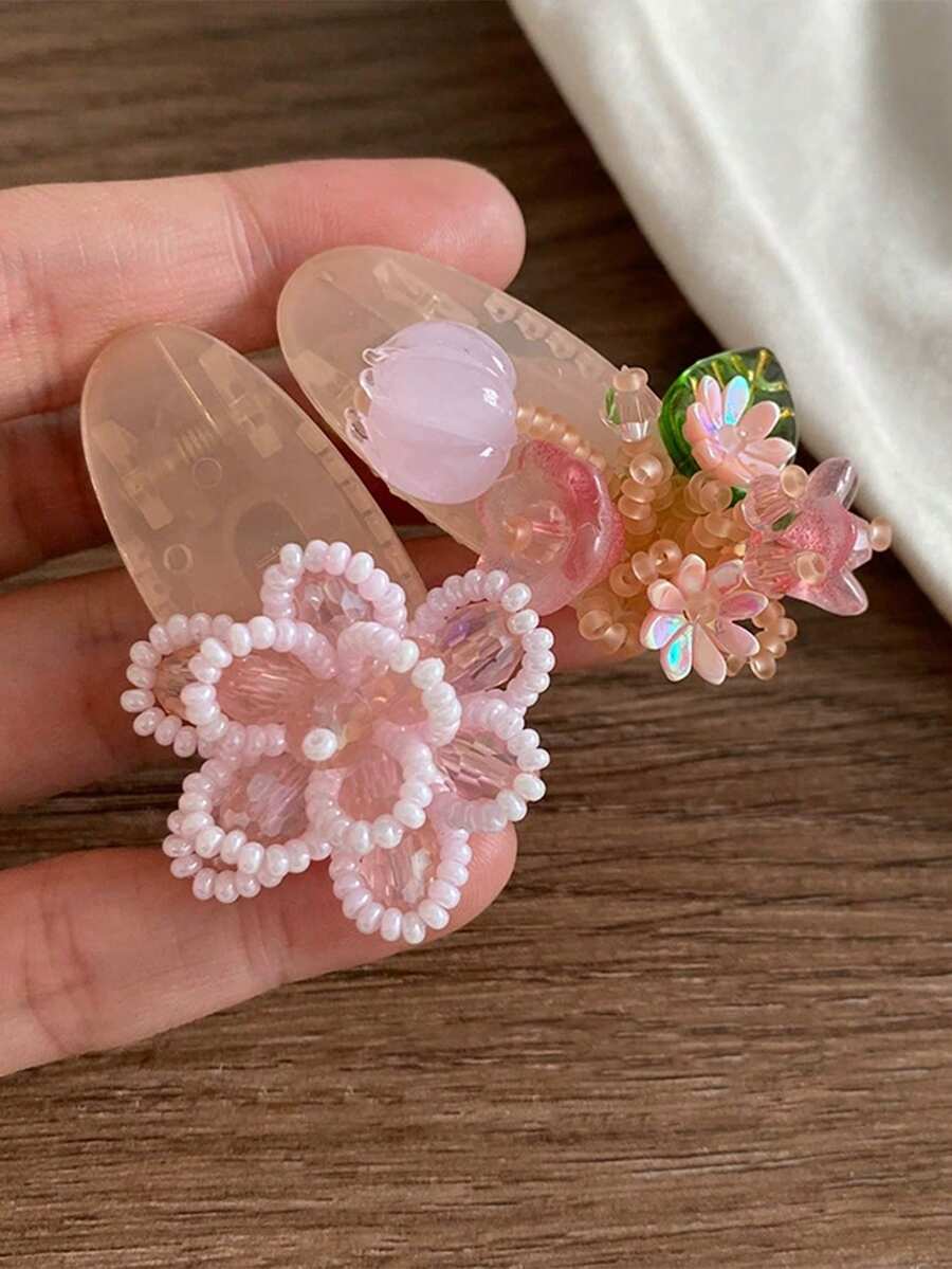 1個甜美粉色珠飾花朵鱷魚夾,手工花朵髮夾,類似韓國東大門粉色水晶珠飾花朵髮夾,可愛瀏海夾,髮爪,髮卡 - 彩色 - 查看 1