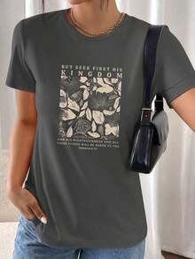 Casual Short-Sleeved T-Shirt With A Combined Alphabet Letter And Floral Print For Summer, BUT SEEK FIRST HIS KINGDOM AND HIS RIGHTEOUSNESS, AND ALL THESE THINGS WILL BE ADDED TO YOU Matthew 6:33 Women's Graphic T-Shirts - Breathable High Quality - 灰色的 - 查看 3