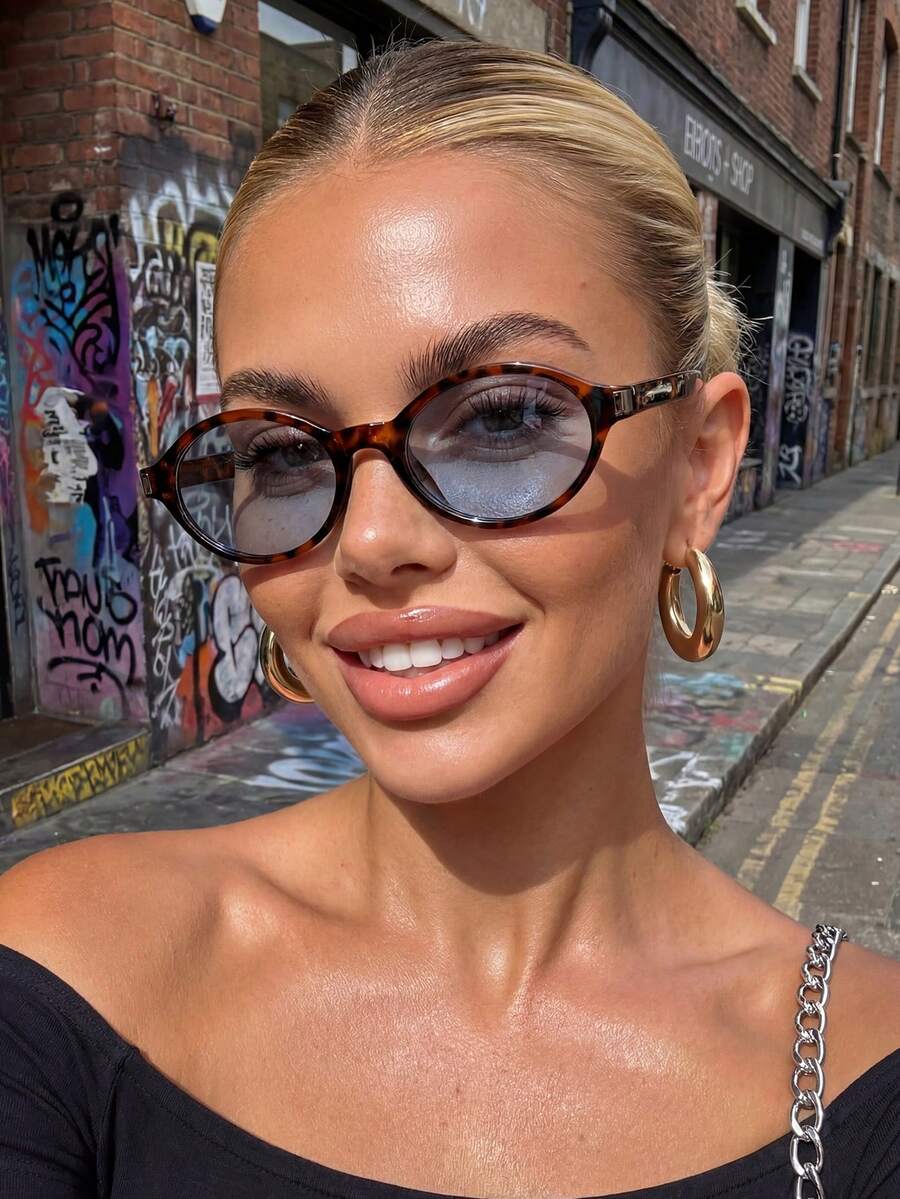 1 Pair Oval Small Frame Sunglasses, Suitable For Matching Outfits, Travel, Summer Accessories, Sports Style, Driving, Festivals, Beach, Electronic Dance, Vacation, Family Outings, Golf, Hiking, Elegant Attire, Street Style Accessories, Vacation Atmosphere - Leopard Blue - View 1