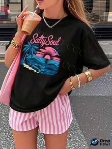 Camiseta de mujer y2k personalizada, a la moda, 180g de algodón puro, camiseta de mujer, top holgado de manga corta, elegancia urbana, transpirable para uso diario, estampado creativo para el verano, regalo para deportes al aire libre. Letras rosas "Salty Soul" combinadas con un patrón de puesta de sol en una playa tropical, palmeras azules y olas, elementos de puesta de sol y aves en rosa, diseño retro vibrante, adecuada para uso casual de verano. - Blanco - Ver 11