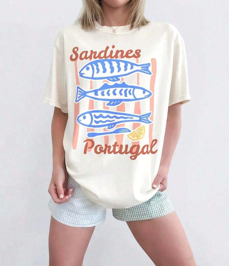 Envío Gratis, Camiseta Gráfica Vintage de Sardinas 100% Algodón: Estilo Costero de Portugal 2026 - Ropa Linda, Conjuntos para Conciertos, Vestidos de Verano para Mujer - Camiseta Vintage de Estilo Urbano Unisex de Algodón, Manga Corta, Cuello Redondo, Blusas para mujer, playeras de mujer, blusas casuales para dama. - Albaricoque - Ver 1