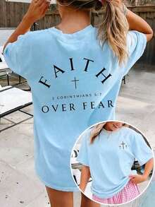 Women's "Faith Over Fear" T-Shirt With Bible Verse, Regular Fit, Christian Inspirational Graphic T-Shirt, Comfortable, Casual Short Sleeve 2026, Round Neck, Faith Clothing For Summer - 淺藍色 - 查看 5