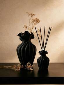 1pc Fragrance Diffuser Bottle, Exquisite Dumpling Shaped Diffuser, High-End Home Fragrance Container, Suitable For Room Decor, Unique Essential Oil Decorative Bottle, Luxurious Fragrance Decor Item, Ideal For Bedroom, Living Room, Office Use. - Multicolor - View 2