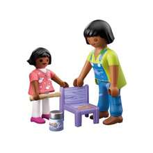 Mujer y Niña Pintando64 - como en la foto - Ver 4