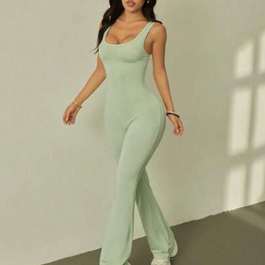 PETITE Summer Solid Color Hollow Out Flare Skinny Jumpsuit - Verde - Ver 1