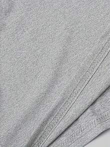 Highway Beauty: The Charm Of Vintage Women On The Dusty Highway - A Vibrant Sports T-Shirt For Women's Fashion And Leisure - Comfortable Short-Sleeved Crew Neck T-Shirt For All Seasons - 淺灰色 - 查看 6