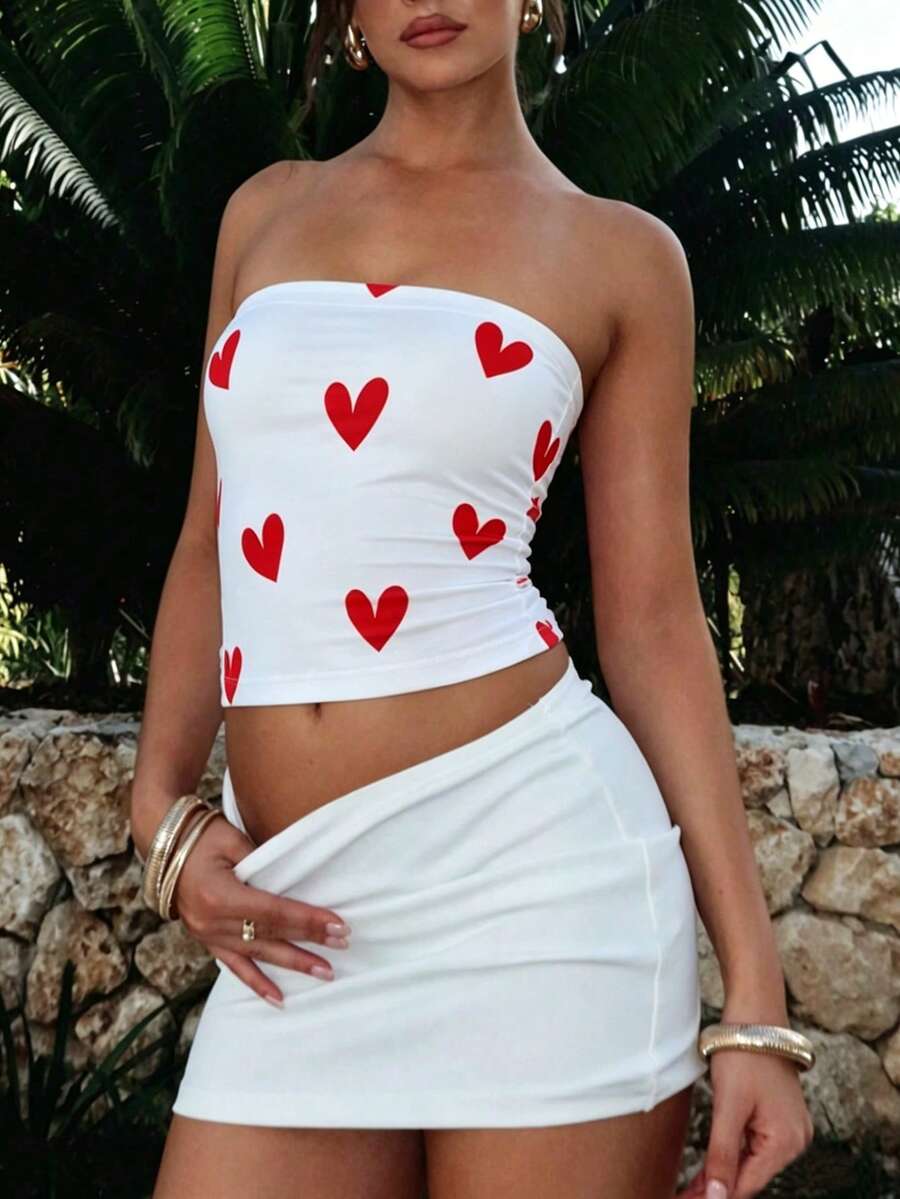 Áo croptop hai dây dễ thương cho nữ, áo hai dây dệt kim màu trắng không dây với họa tiết trái tim đỏ tinh nghịch, hơi xuyên thấu, thích hợp mặc mùa hè. - trắng - Xem 1