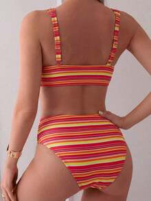 Conjunto de bikini de 2 piezas con parte superior de tirantes con estampado de color aleatorio y shorts de cintura alta para mujer, para vacaciones en la playa - Multicolor 3 - Ver 2