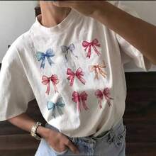 Ropa de mujer para verano y primavera, top casual de manga corta con cuello redondo, camiseta con estampado de lazo. - Blanco - Ver 2