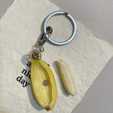 1 pieza Llavero creativo con diseño 3D de plátano pelado realista, accesorio colgante con forma de fruta - Ver 8