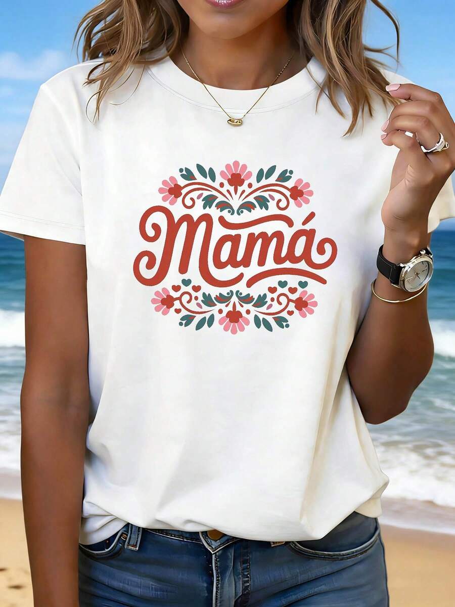 Talla Grande - Talla Grande - Exquisitos Estampados Florales para Conjuntos, con un Slogan Español 'Mamá' en una Camiseta de Mujer de Primavera y Verano de Talla Grande. Perfectara el Día de la Madre, Salidas Familiares, Reuniones Culturales y como Regalo para Mamá