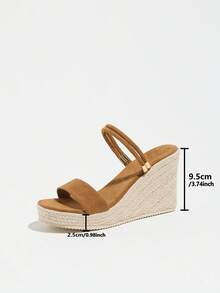 Dép xăng đan đế xuồng dày dặn dành cho nữ, chất liệu dây đan rơm, kiểu dáng tối giản một quai, có thể mang hai kiểu, mũi tròn, gót cao. - màu nâu - Xem 15