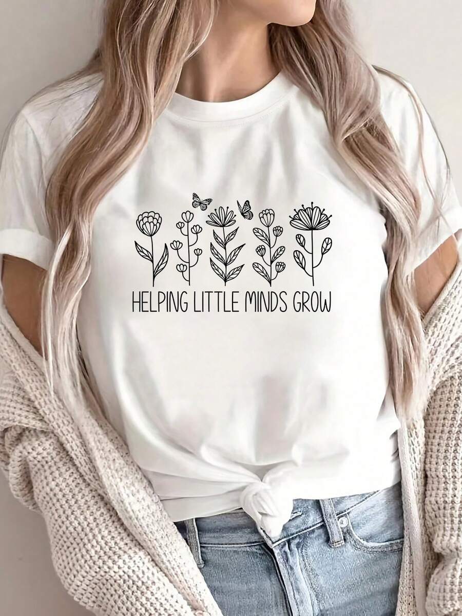 Camiseta casual con estampado floral y de letras "Ayudando a que crezcan los corazones pequeños", inspirada en educadores, 2026 - Top de manga corta y cuello redondo en rosa suave, transpirable y lavable a máquina, diseñada para maestros y profesionales de la educación infantil, ropa cómoda, camiseta con mensaje inspirador, camiseta para usar en todas las estaciones. - Blanco - Ver 1